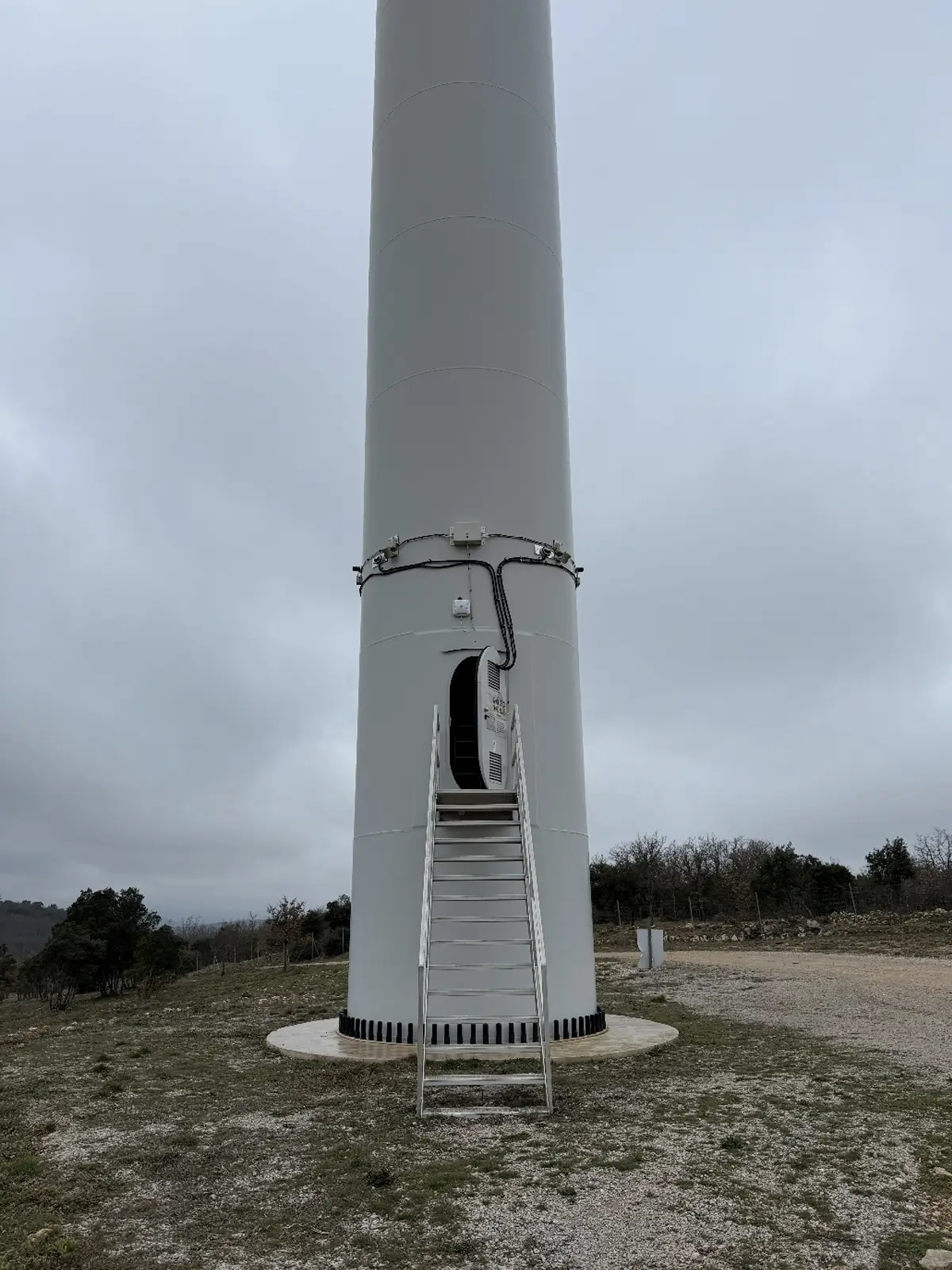 Faunia Reference Installation d’un SDA dans un Parc Éolien pour Comparaison des Systèmes de Détection Aviaire 3
